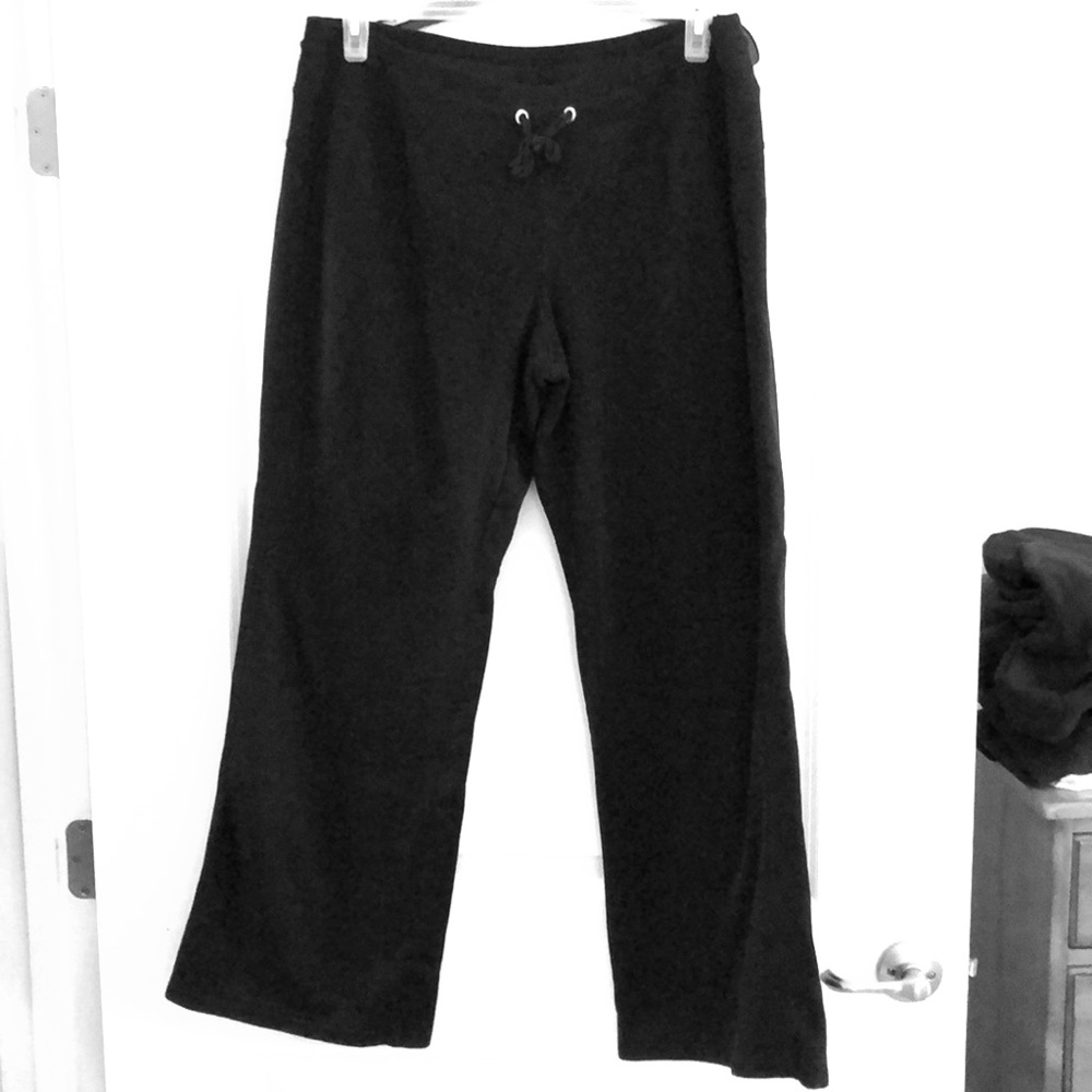 Two pair womens sweatpants xl old navy/xersion